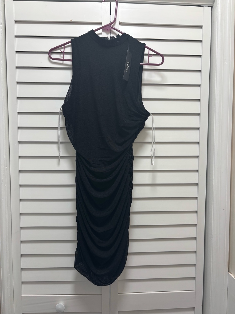Lulu's Black Sleeveless Ruched Midi Dress